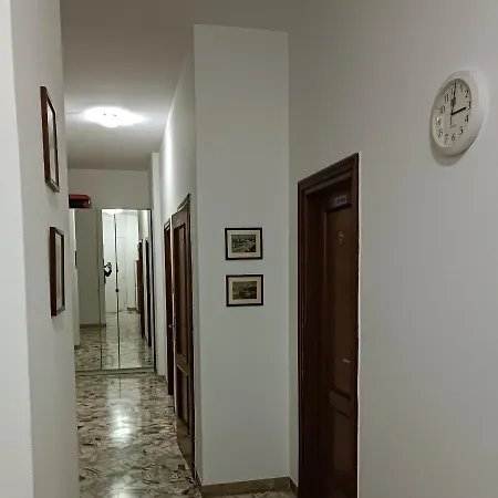 Pratello 97 * Bologna