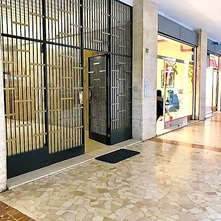 Pratello 97 * Bologna